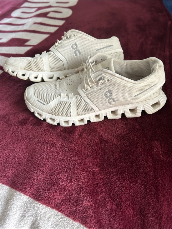 On Running Shoes - On Running Shoes  - Pearl White Women’s Size 6.5